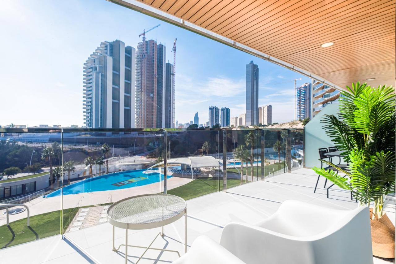 Sunset Waves Deluxe Apartments Poniente Beach Resort Benidorm Exteriér fotografie