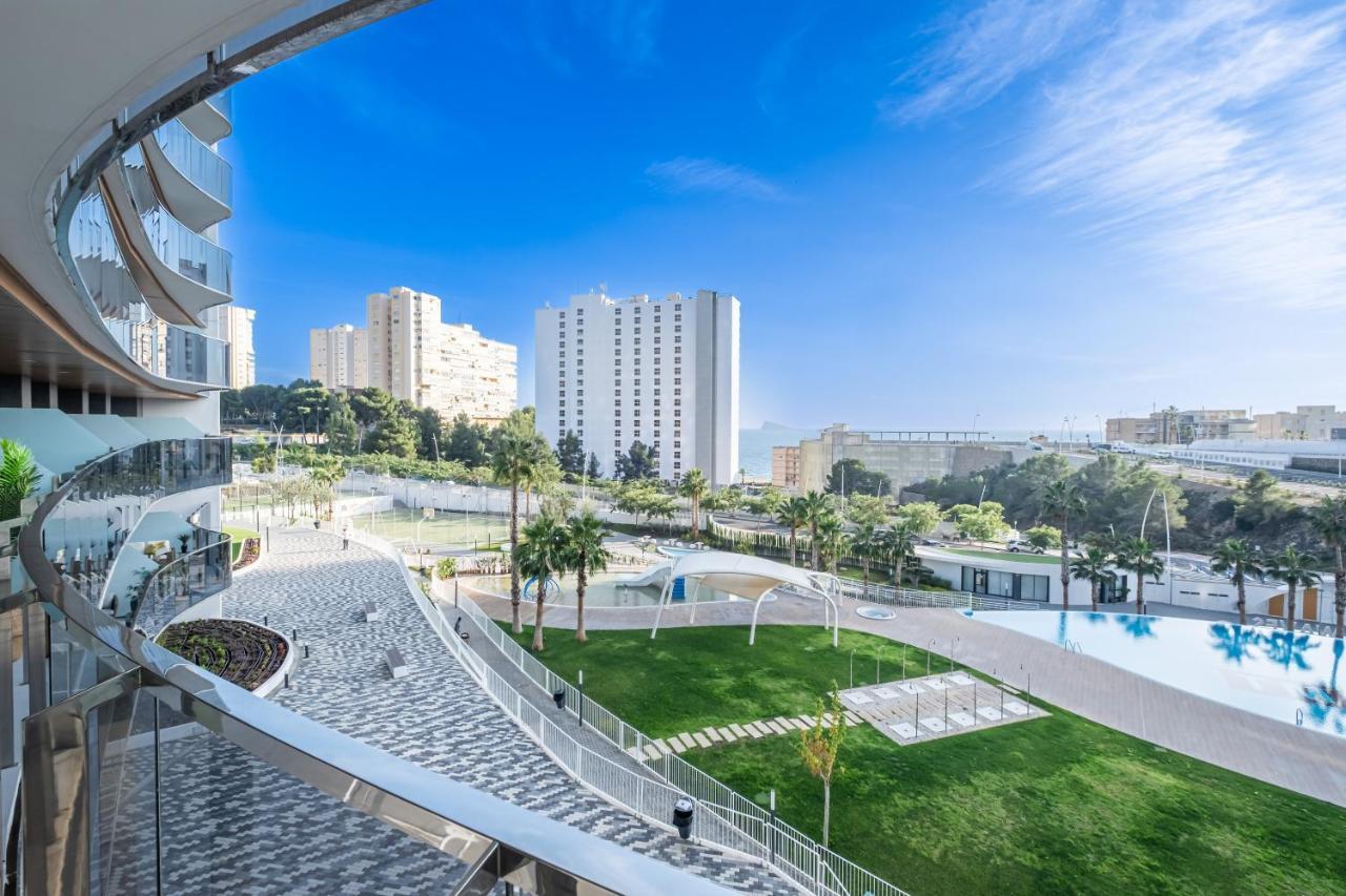 Sunset Waves Deluxe Apartments Poniente Beach Resort Benidorm Exteriér fotografie