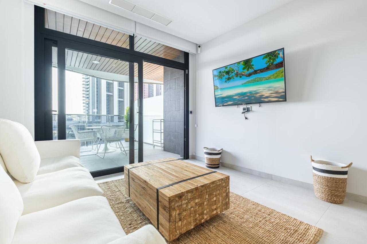 Sunset Waves Deluxe Apartments Poniente Beach Resort Benidorm Exteriér fotografie