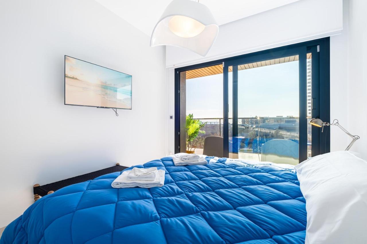 Sunset Waves Deluxe Apartments Poniente Beach Resort Benidorm Exteriér fotografie